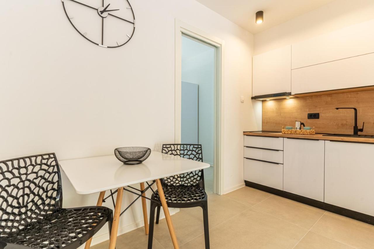 Apartments Ivanka Cres Exterior photo